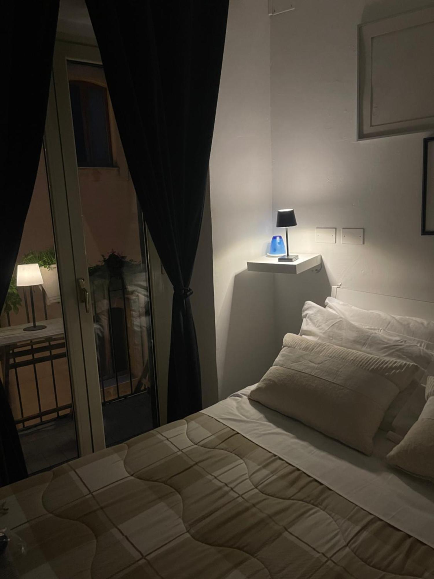 Casa Tipica Siciliana Patronale Home Bedandbreakfast Tremetrisoprailcielo Camere Con Vista, Colazione Interna In Terrazzo Panoramico Кальтаджіроне Екстер'єр фото