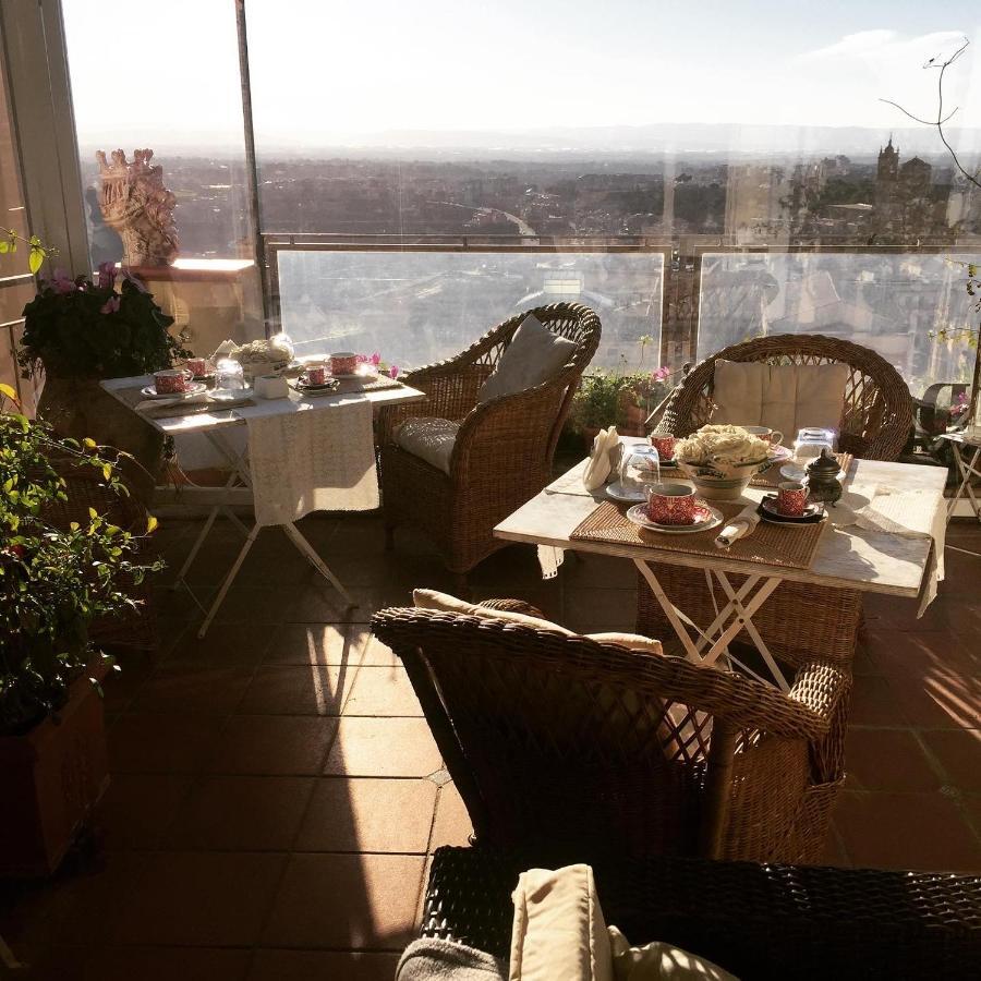 Casa Tipica Siciliana Patronale Home Bedandbreakfast Tremetrisoprailcielo Camere Con Vista, Colazione Interna In Terrazzo Panoramico Кальтаджіроне Екстер'єр фото