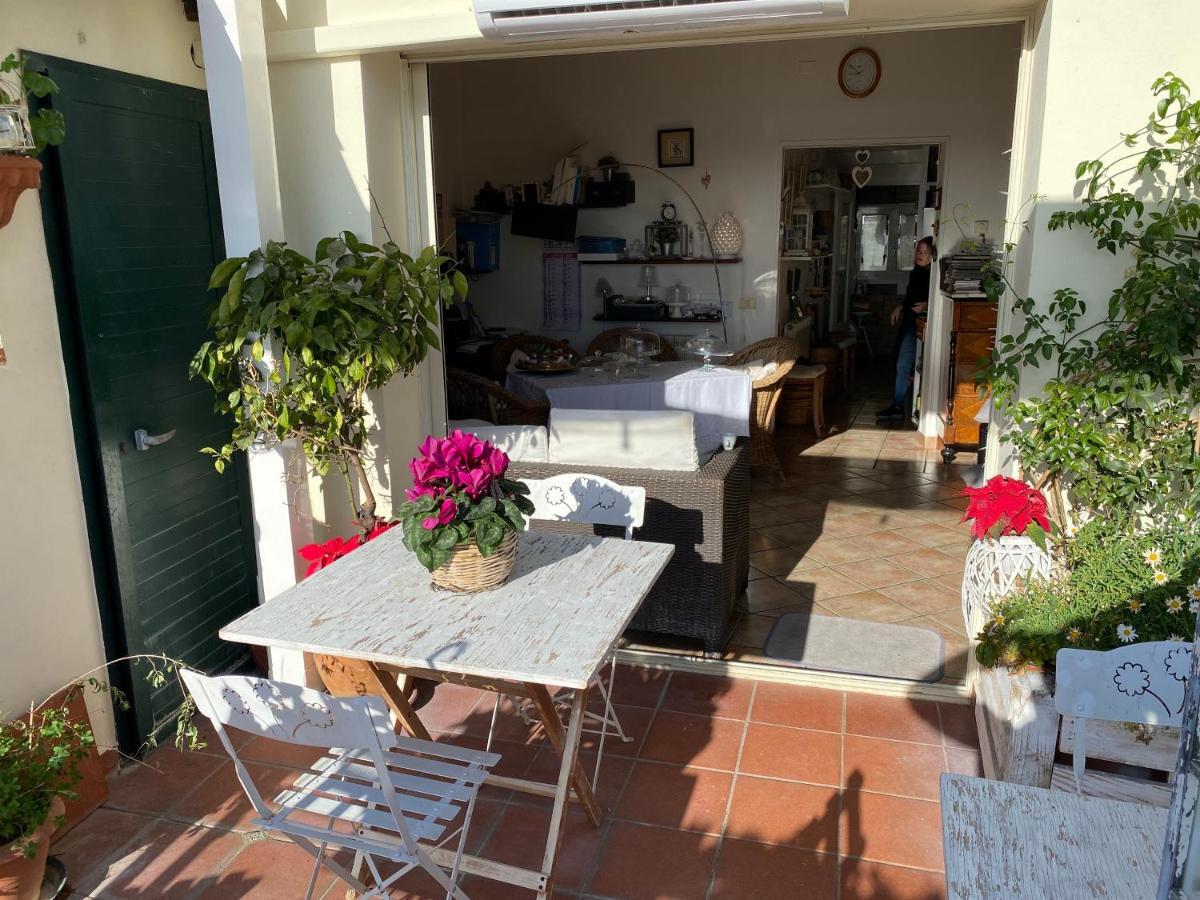 Casa Tipica Siciliana Patronale Home Bedandbreakfast Tremetrisoprailcielo Camere Con Vista, Colazione Interna In Terrazzo Panoramico Кальтаджіроне Екстер'єр фото